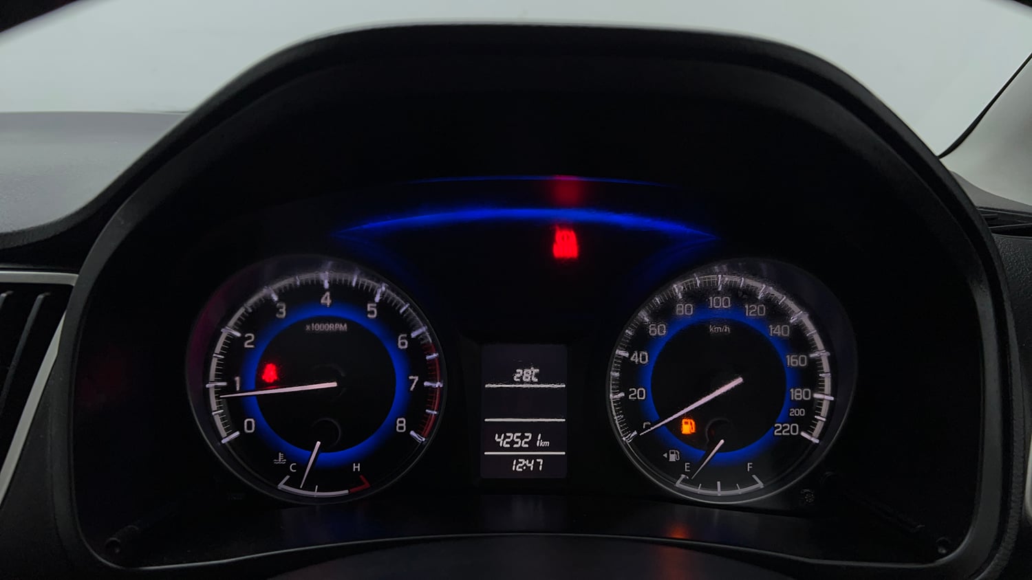 Used 2017 Maruti Suzuki Baleno Delta 1.2 Petrol Manual interior CLUSTERMETER VIEW