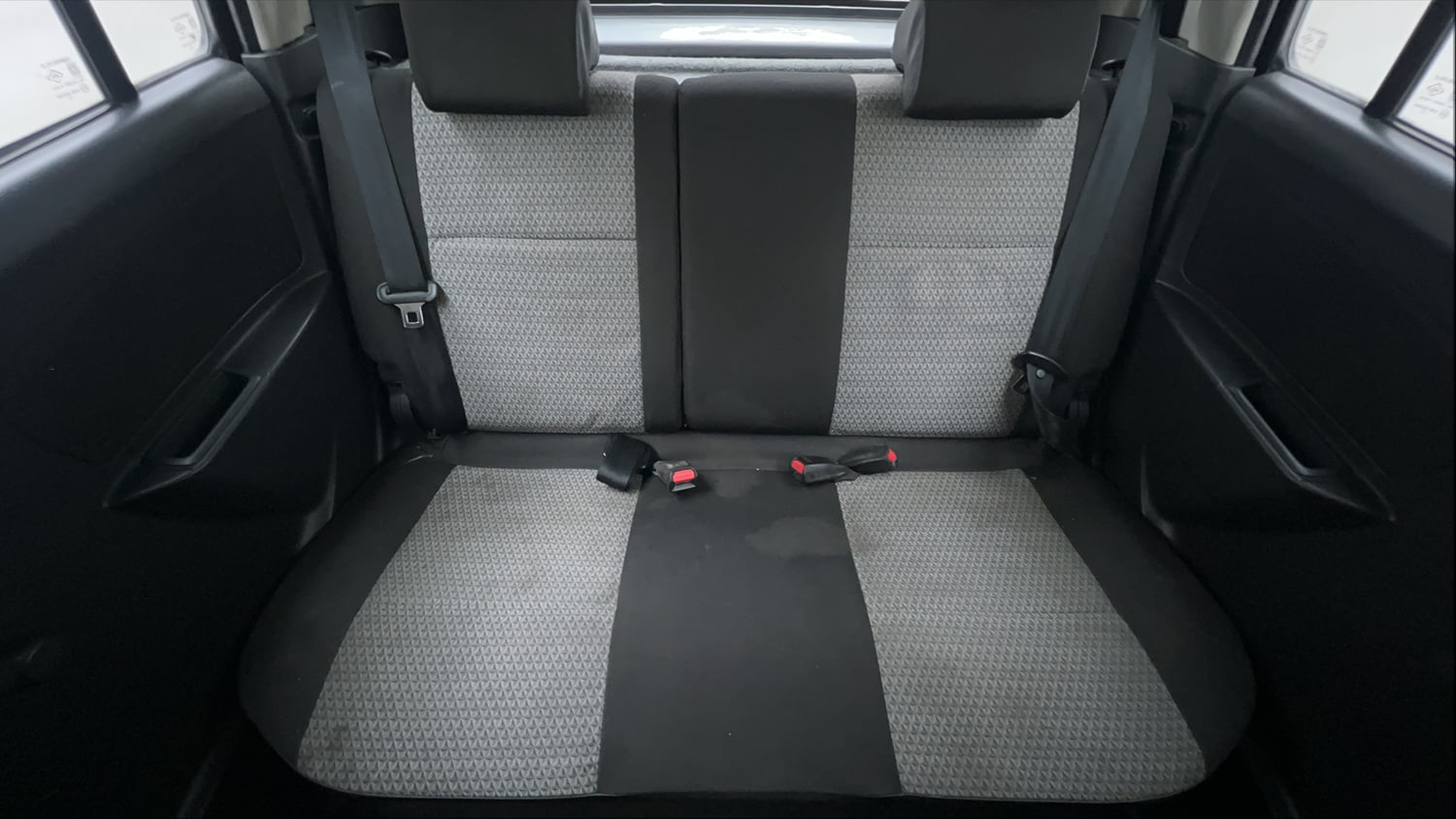 Used 2012 Maruti Suzuki Wagon R 1.0 LXi CNG Cng Manual interior REAR SEAT CONDITION VIEW
