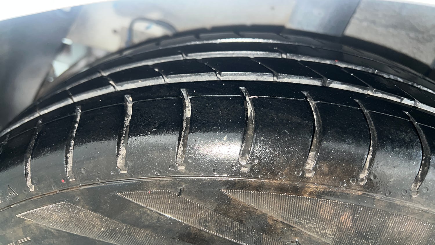 Used 2019 Hyundai Grand i10 Sportz 1.2 Kappa VTVT Petrol Manual tyres RIGHT REAR TYRE TREAD VIEW