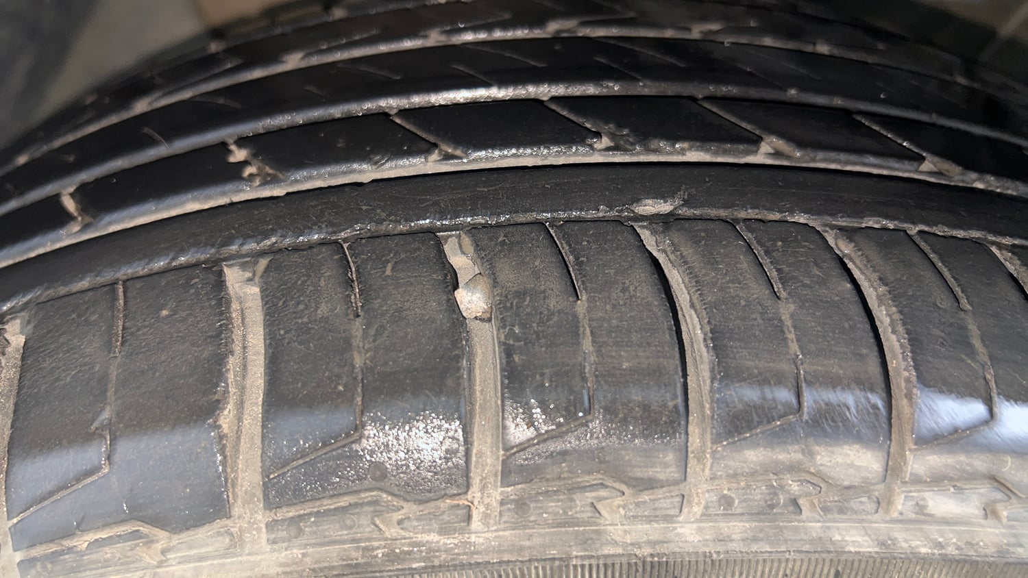 Used 2024 Hyundai Creta N-Line N10 1.5 Turbo DCT Petrol Automatic tyres LEFT FRONT TYRE TREAD VIEW