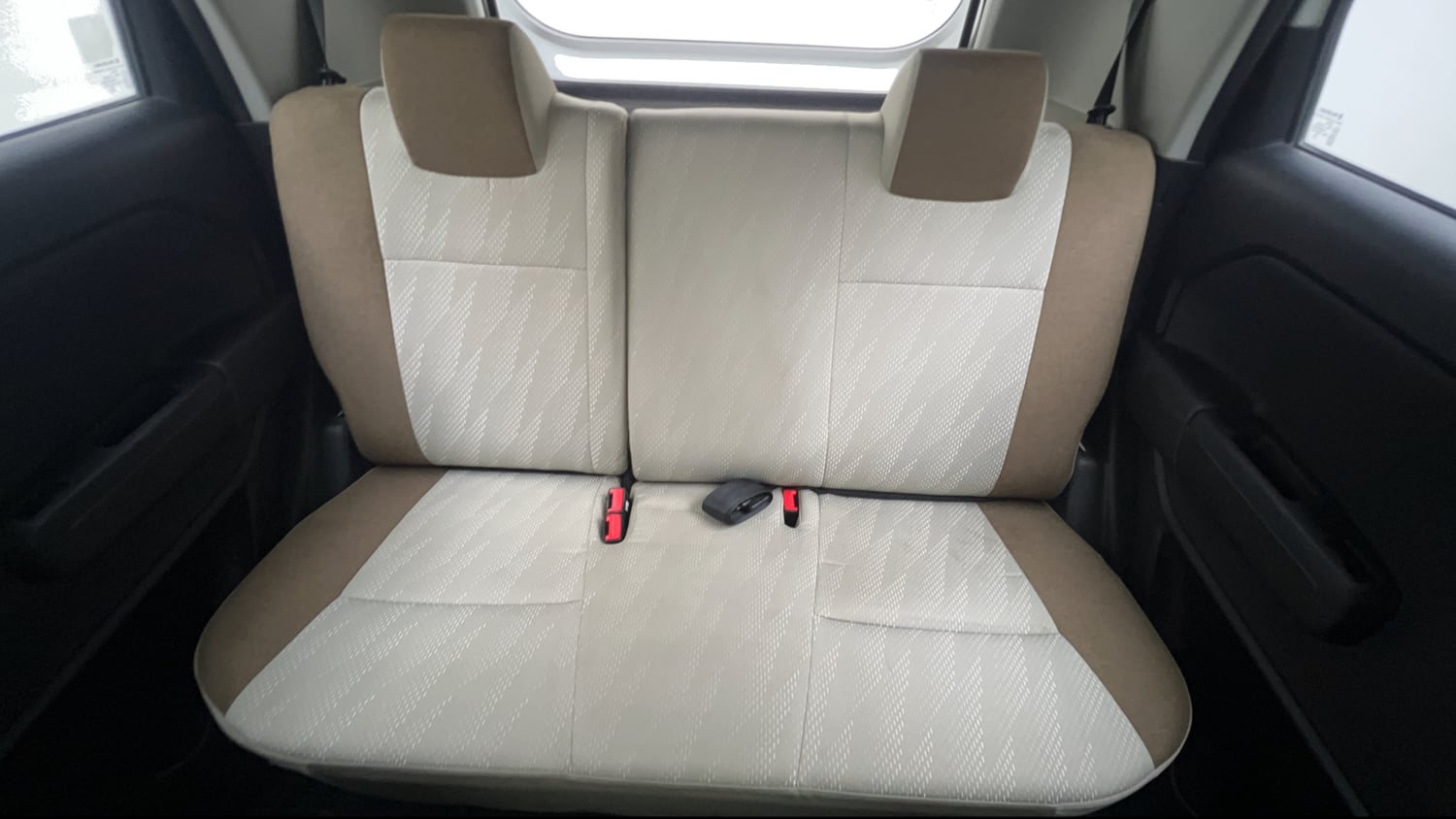 Used 2022 Maruti Suzuki Wagon R 1.0 VXi (O) 1.0 Petrol Manual interior REAR SEAT CONDITION VIEW