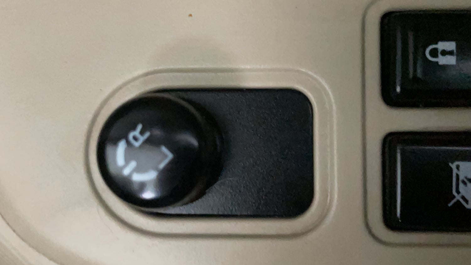 Used 2019 Maruti Suzuki Dzire VXi AMT Petrol Automatic top_features Adjustable ORVM