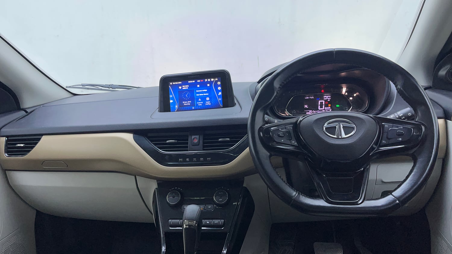 Used 2022 Tata Nexon XZA Plus (Premium) Diesel Jet Diesel Automatic interior DASHBOARD VIEW