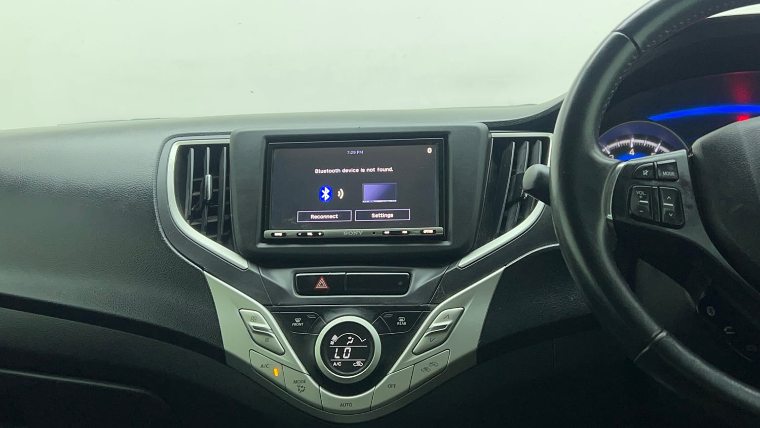 Used 2018 Maruti Suzuki Baleno Zeta 1.2 AT Petrol Automatic top_features Integrated (in-dash) music system