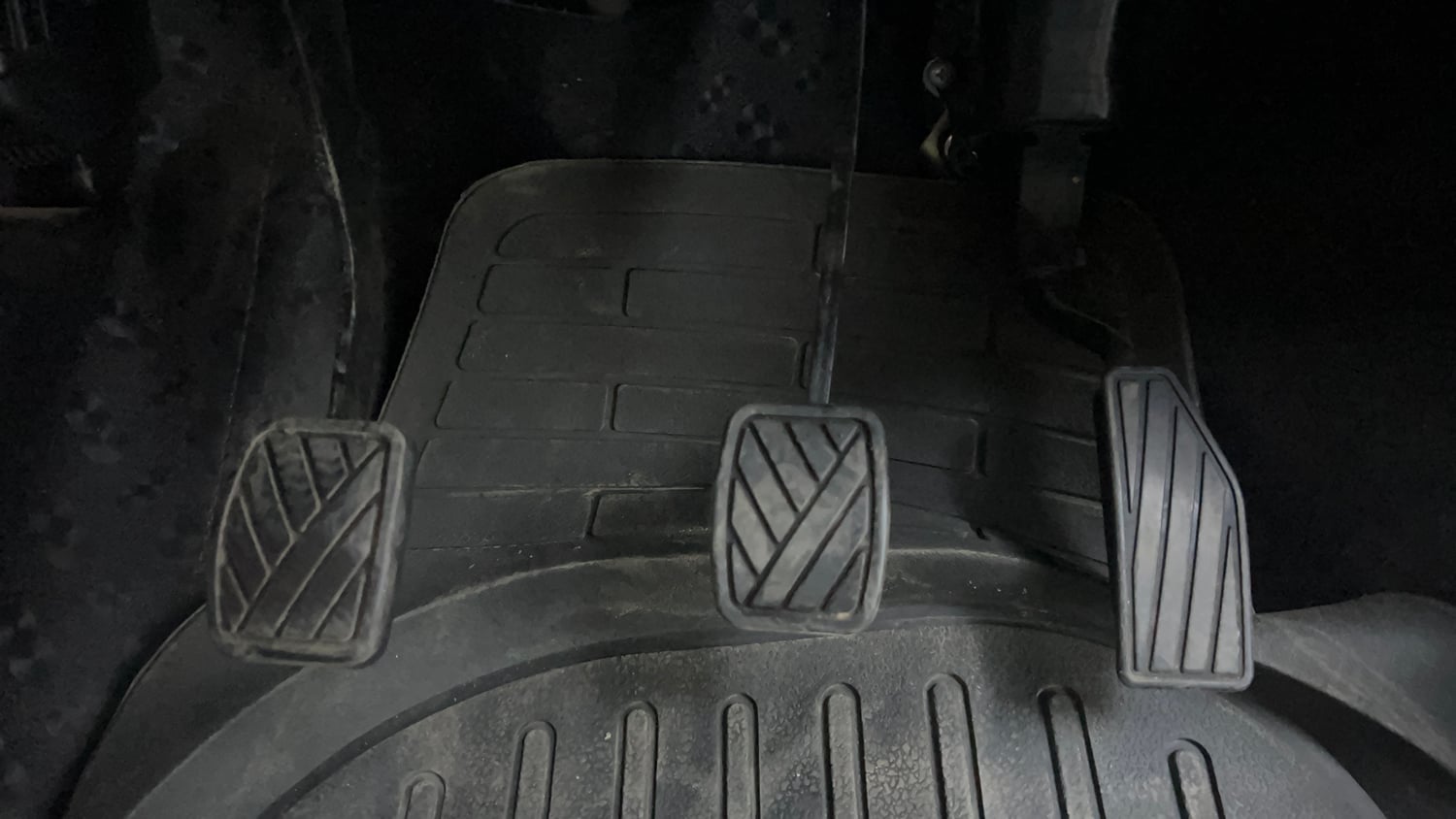 Used 2025 Maruti Suzuki Celerio VXi Petrol Manual interior PEDALS VIEW