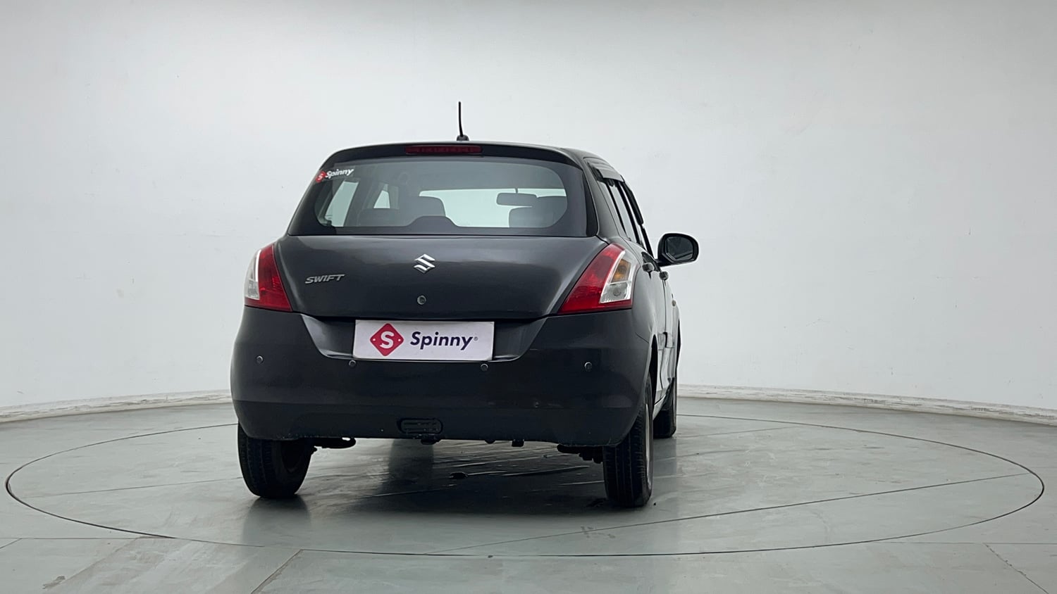 Used 2017 Maruti Suzuki Swift Lxi (O) Petrol Manual exterior BACK VIEW
