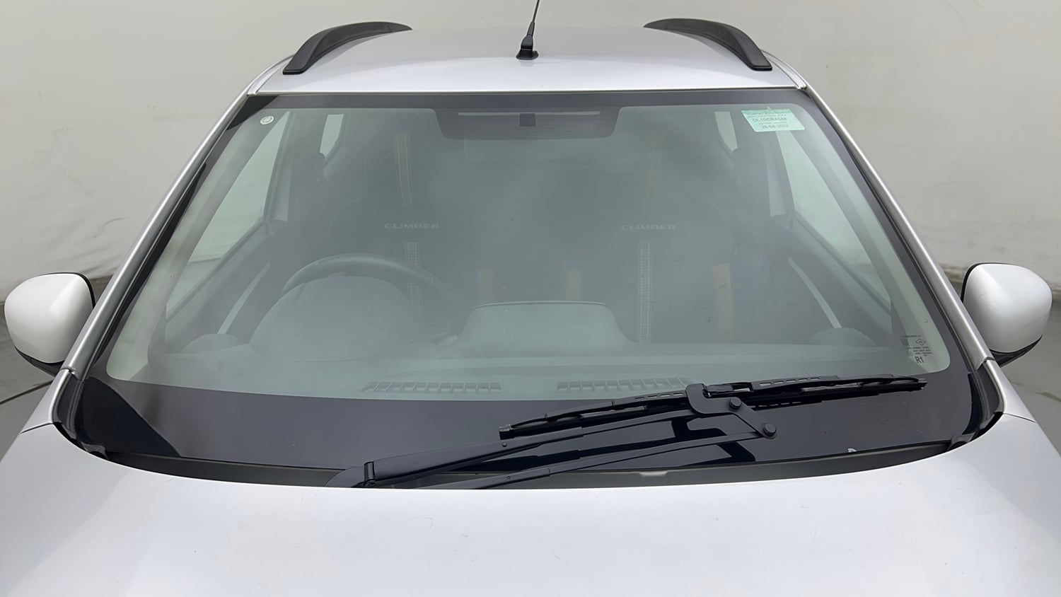 Used 2022 Renault Kwid CLIMBER AMT Petrol Automatic exterior FRONT WINDSHIELD VIEW