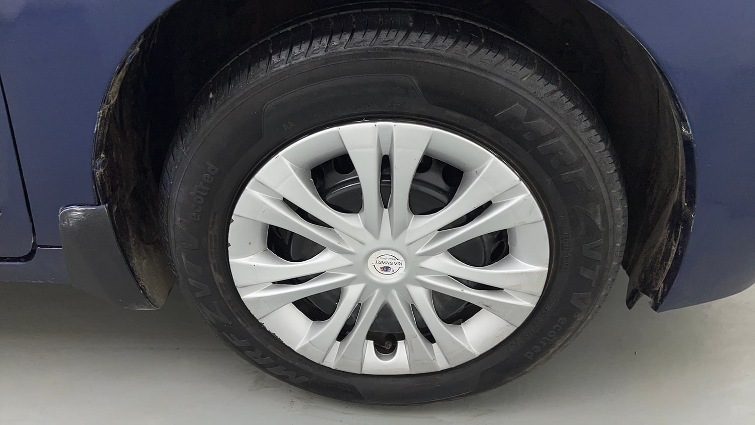 Used 2018 Maruti Suzuki Baleno Delta 1.2 Petrol Manual tyres RIGHT FRONT TYRE RIM VIEW