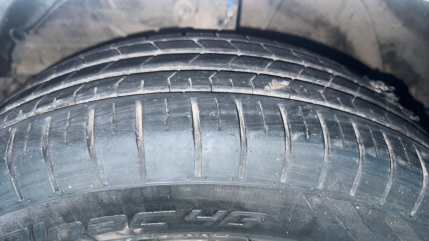 Used 2023 Maruti Suzuki Baleno Delta AGS Petrol Automatic tyres LEFT FRONT TYRE TREAD VIEW