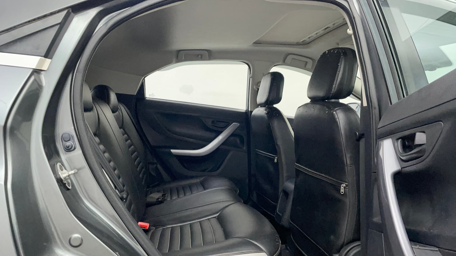 Used 2021 Tata Nexon XM (S) Petrol Manual interior RIGHT SIDE REAR DOOR CABIN VIEW