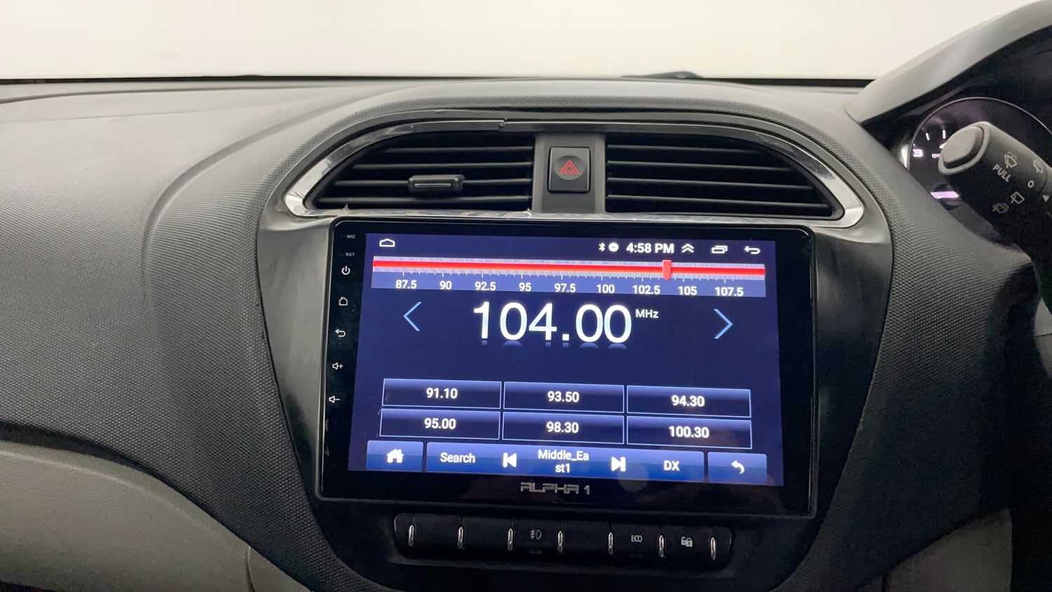 Used 2019 Tata Tiago Revotron XZ Plus Dual Tone Petrol Manual top_features Integrated (in-dash) music system