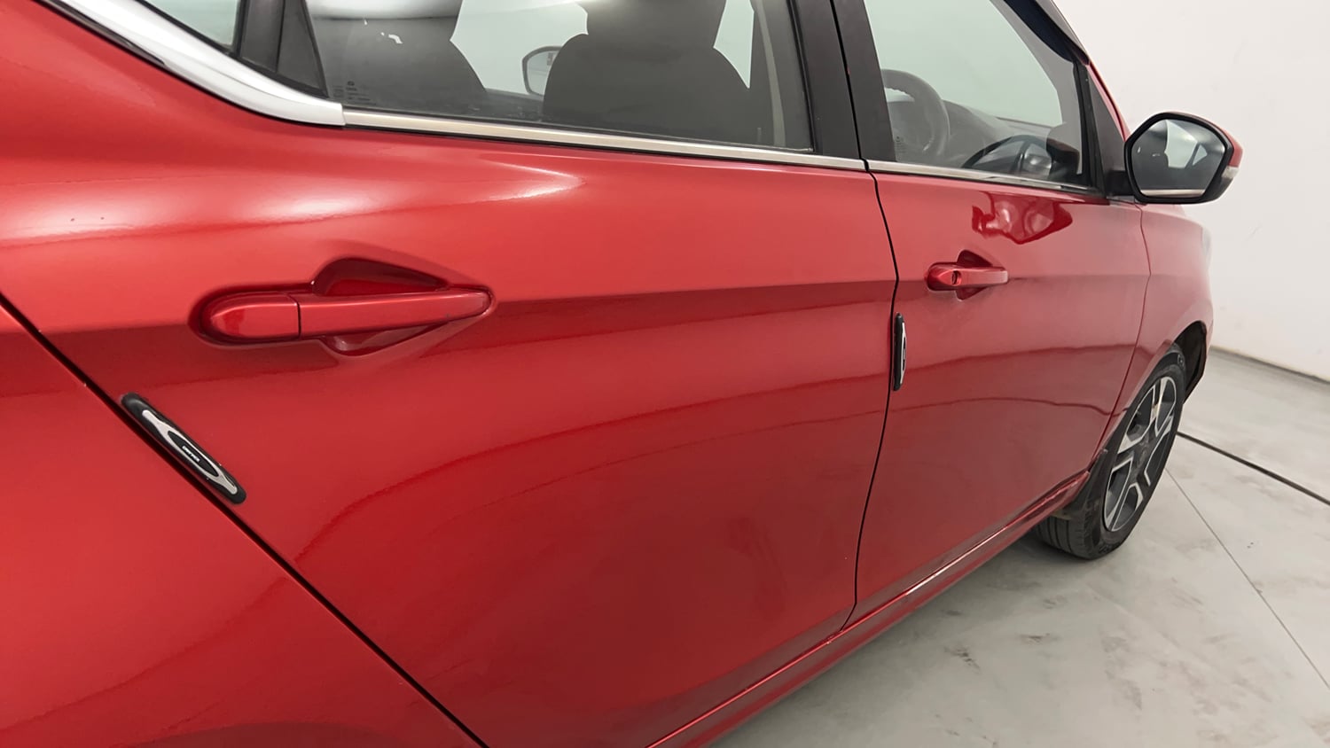Used 2017 Tata Tigor Revotron XZ (O) Petrol Manual dents MINOR SCRATCH