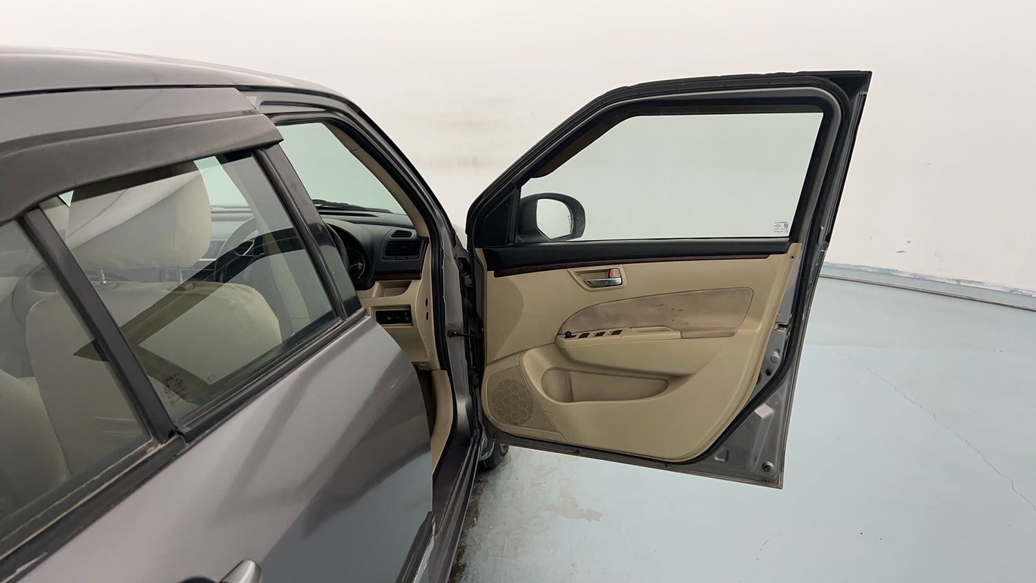 Used 2014 Maruti Suzuki Swift Dzire VDI Diesel Manual interior RIGHT FRONT DOOR OPEN VIEW