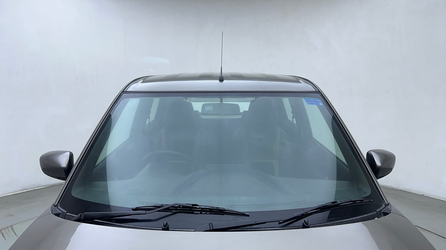 Used 2021 Maruti Suzuki Wagon R 1.0 VXi (O) 1.0 Petrol Manual exterior FRONT WINDSHIELD VIEW