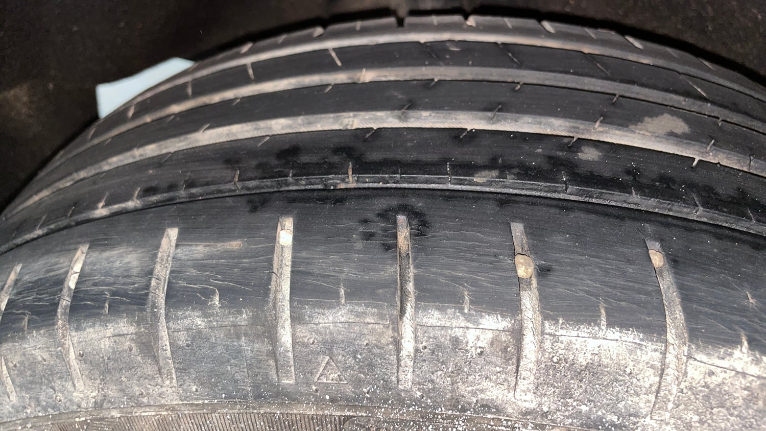 Used 2020 Maruti Suzuki Baleno Zeta Petrol Manual tyres RIGHT REAR TYRE TREAD VIEW