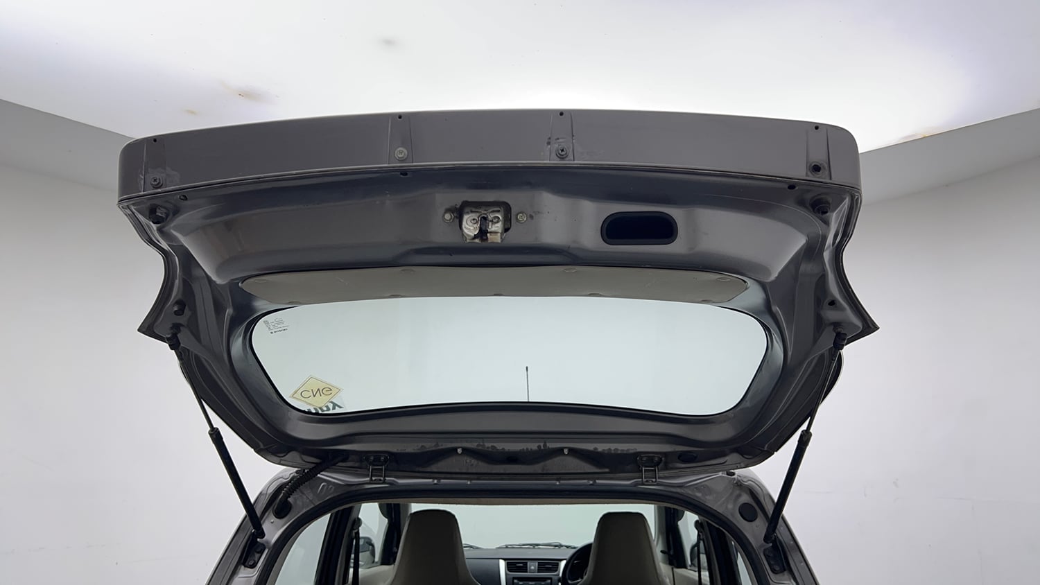 Used 2018 Maruti Suzuki Celerio VXi CNG Cng Manual interior DICKY DOOR OPEN VIEW