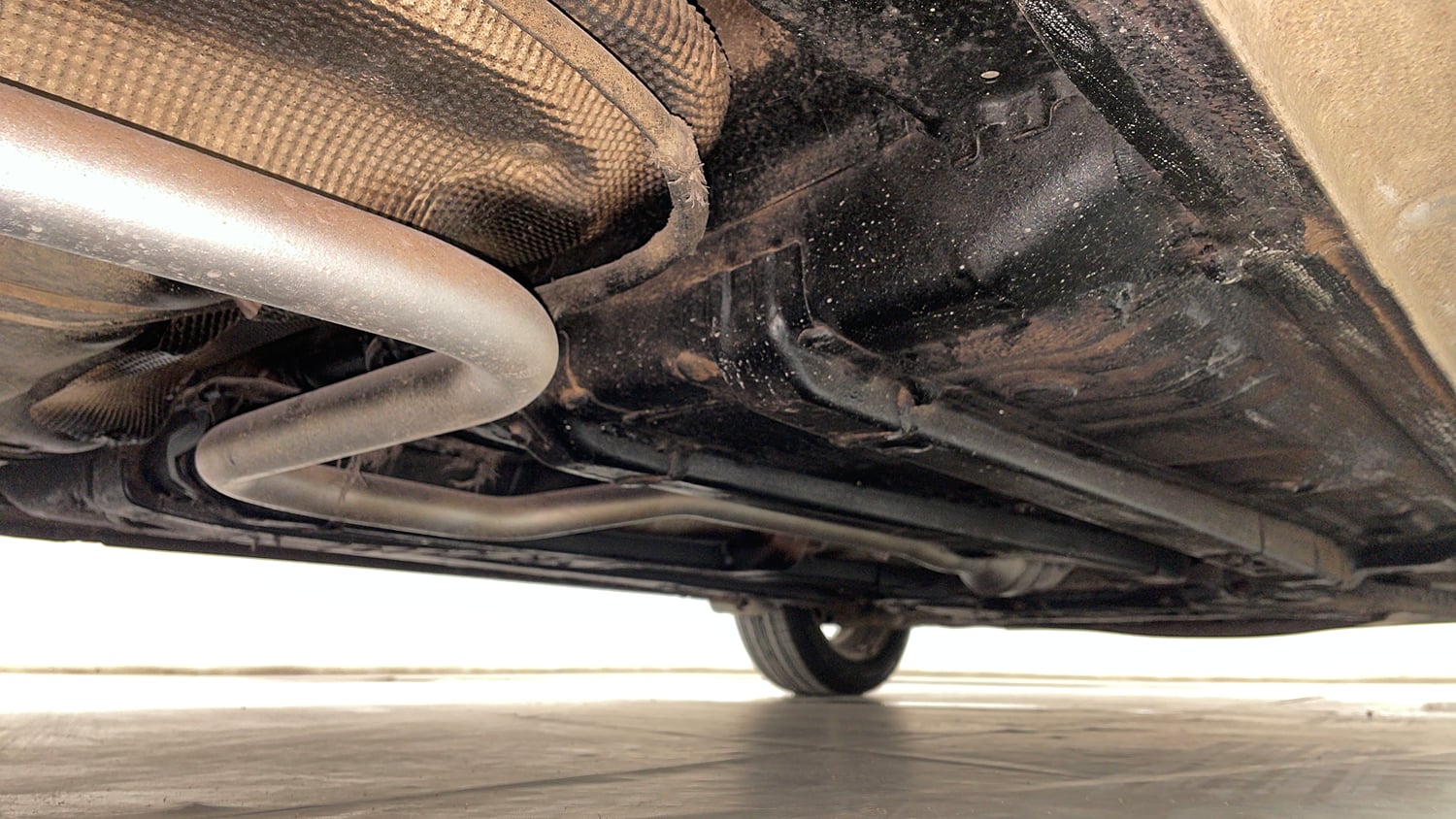 Used 2020 Hyundai Elite i20 Sportz Plus 1.2 Petrol Manual extra REAR RIGHT UNDERBODY VIEW