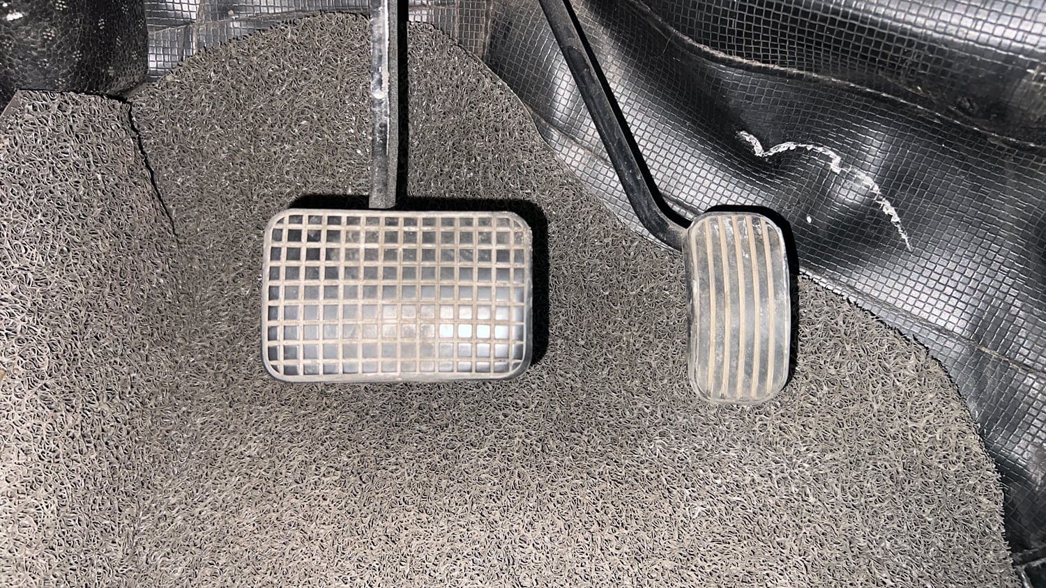 Used 2022 Tata Tiago XZA Plus Petrol Automatic interior PEDALS VIEW