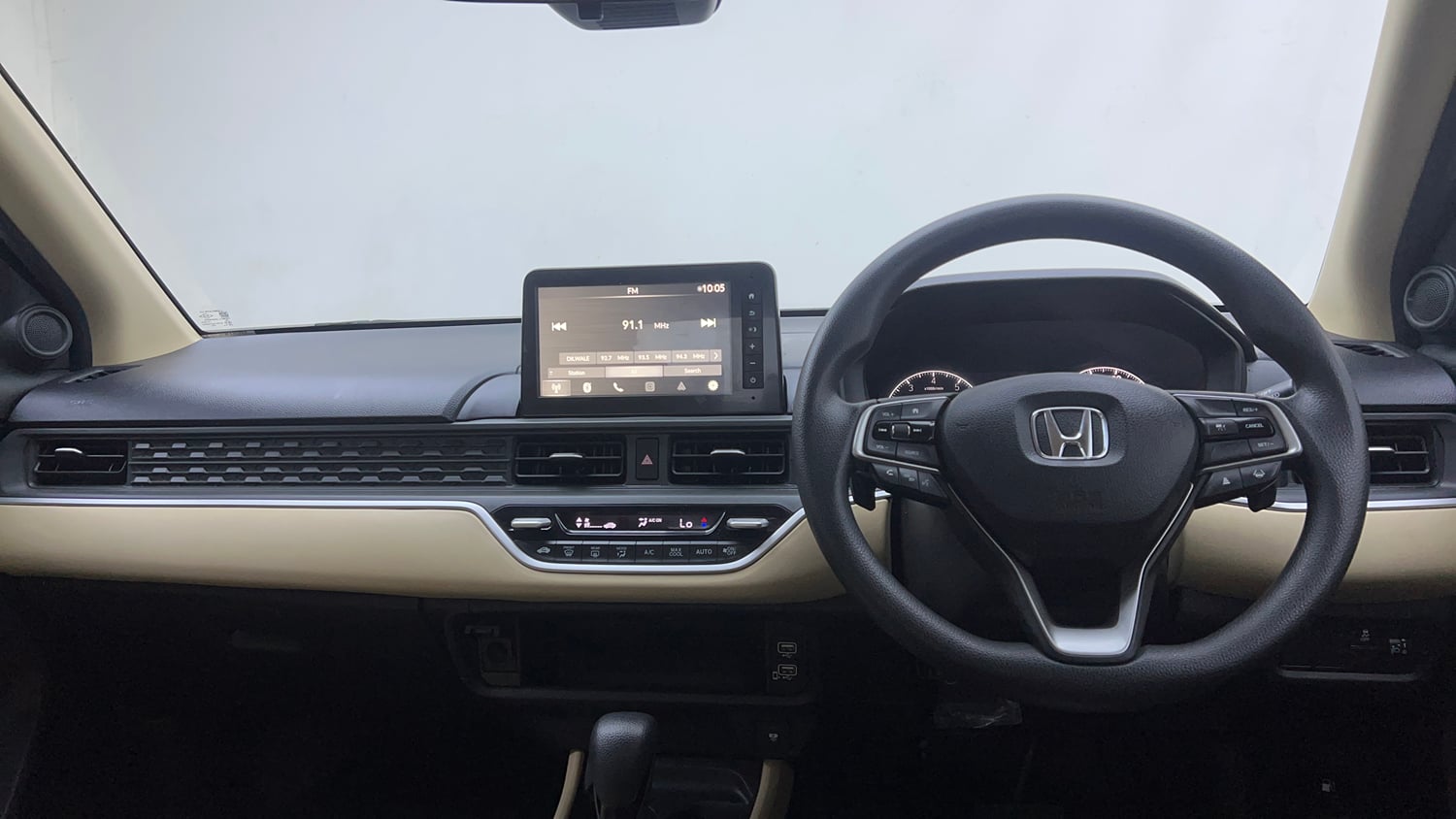 Used 2025 Honda Amaze ZX 1.2 Petrol CVT Petrol Automatic interior DASHBOARD VIEW