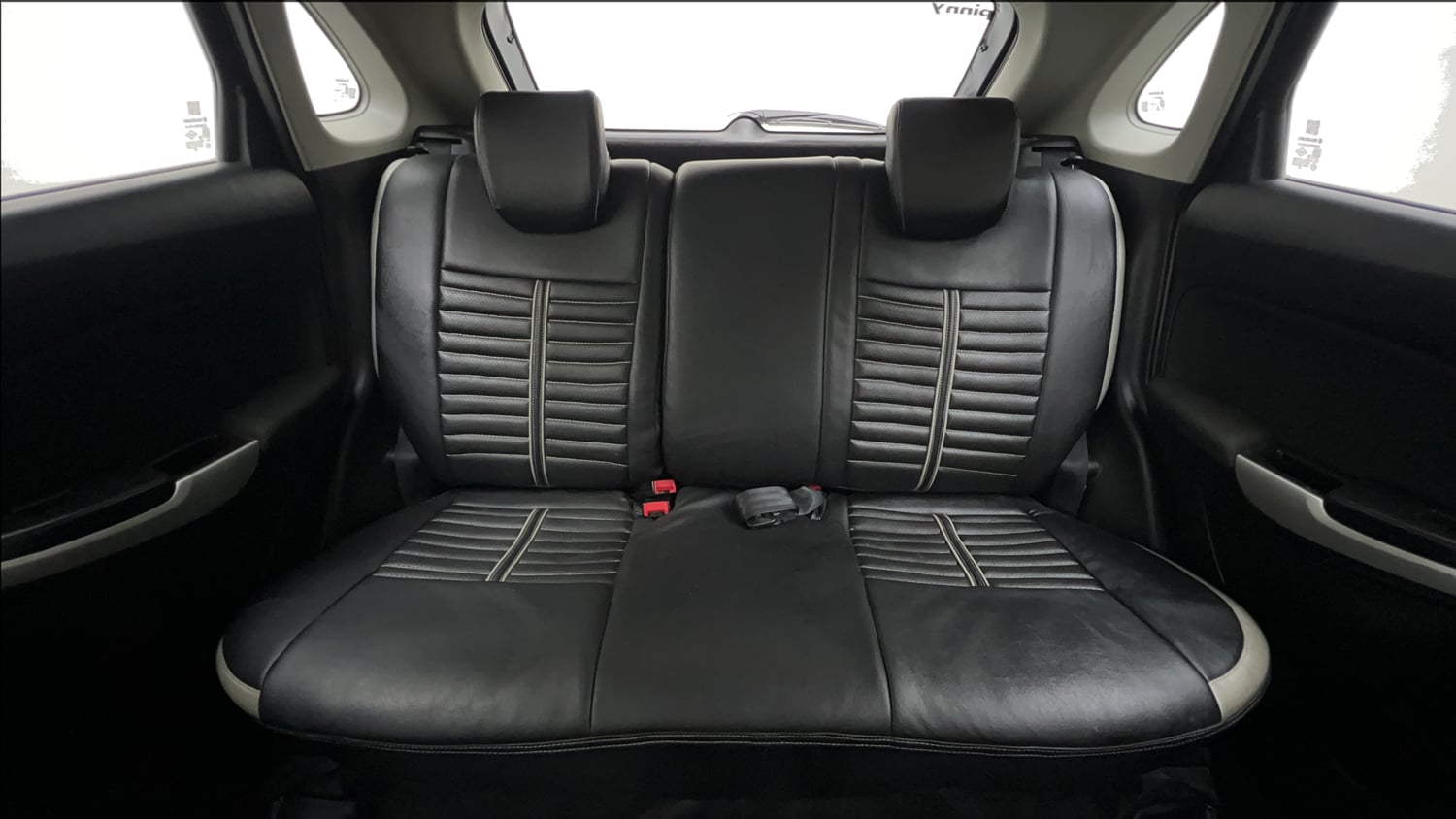 Used 2018 Maruti Suzuki Baleno Delta 1.2 Petrol Manual interior REAR SEAT CONDITION VIEW