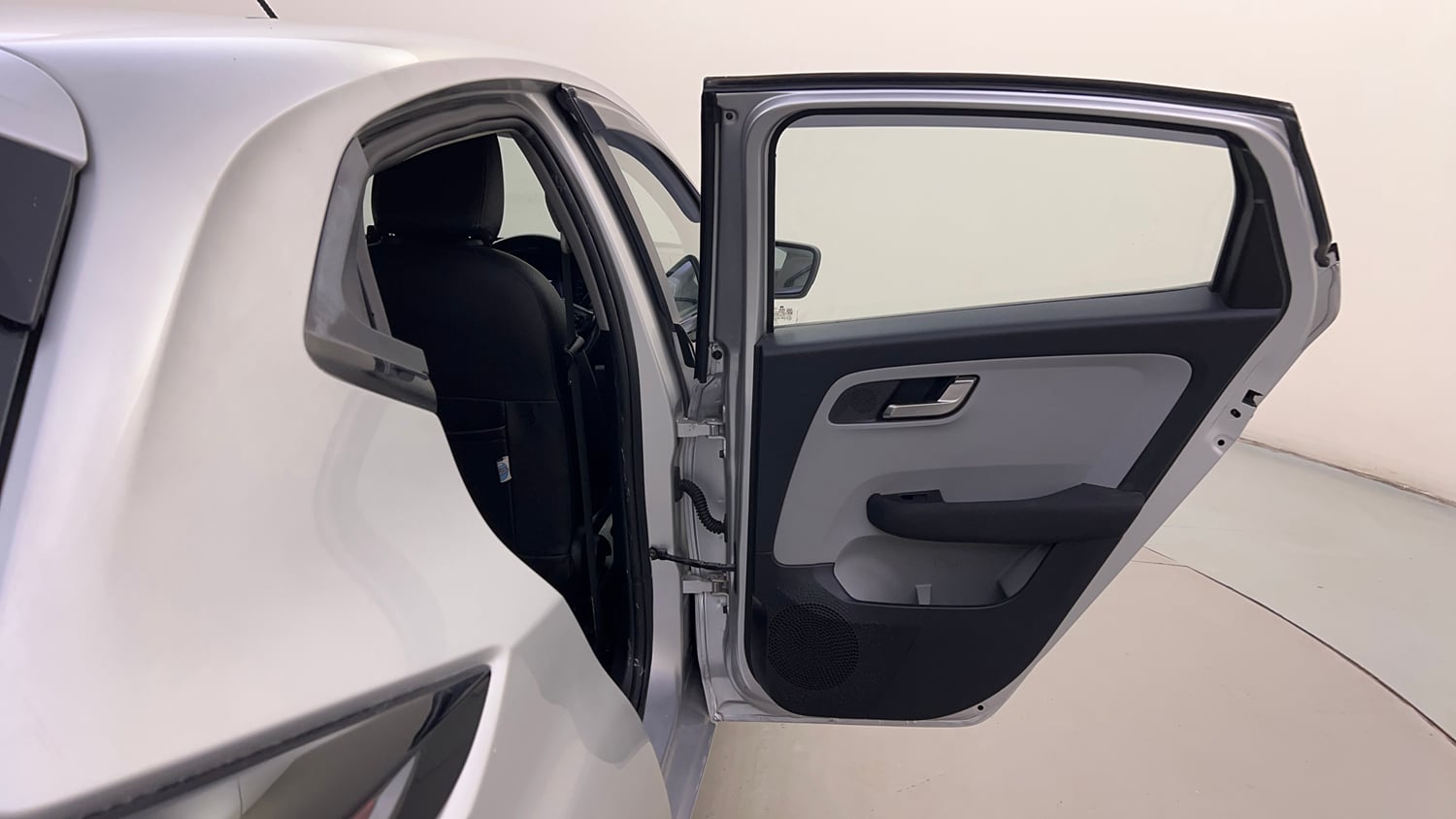 Used 2021 Tata Altroz XZ Diesel Diesel Manual interior RIGHT REAR DOOR OPEN VIEW