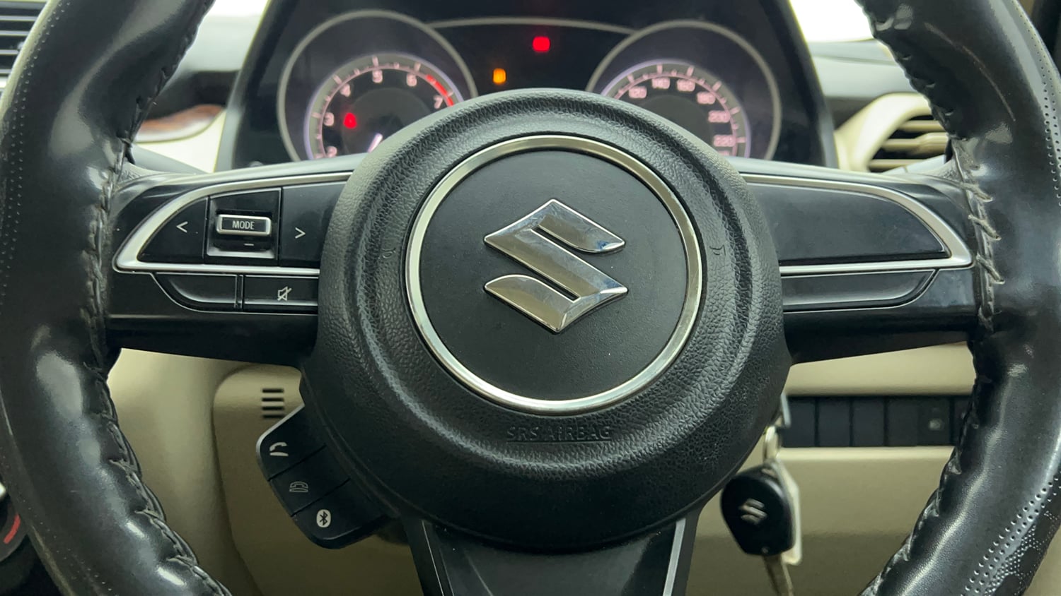 Used 2018 Maruti Suzuki Dzire VXi AMT Petrol Automatic top_features Steering mounted controls