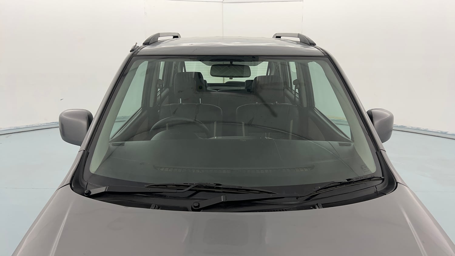 Used 2015 Maruti Suzuki Wagon R VXI Petrol Manual exterior FRONT WINDSHIELD VIEW