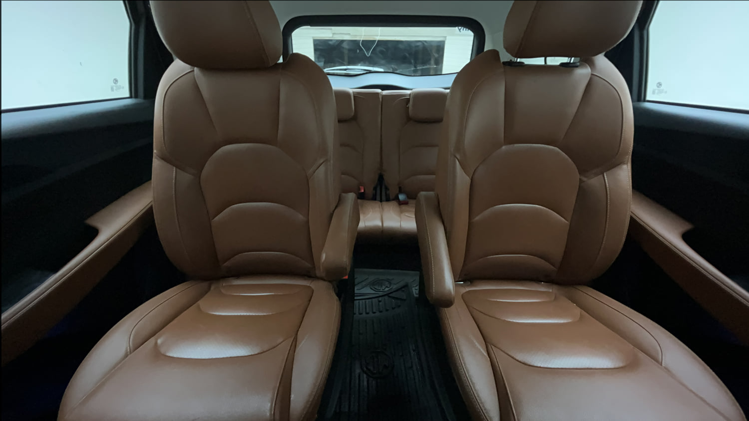 Used 2022 MG Motors Hector Plus Sharp 2.0 Diesel Turbo MT 6-STR Diesel Manual interior REAR SEAT CONDITION VIEW