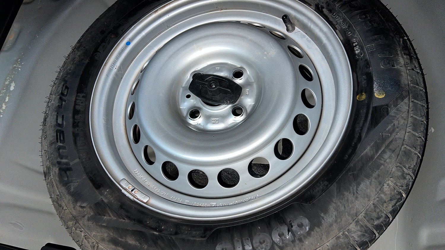 Used 2022 Maruti Suzuki Baleno Sigma MT Petrol Manual tyres SPARE TYRE VIEW