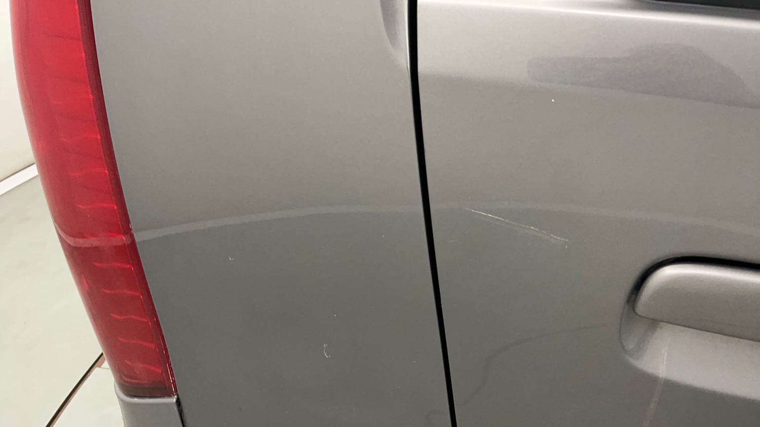 Used 2015 Maruti Suzuki Wagon R VXI Petrol Manual dents MINOR DENT