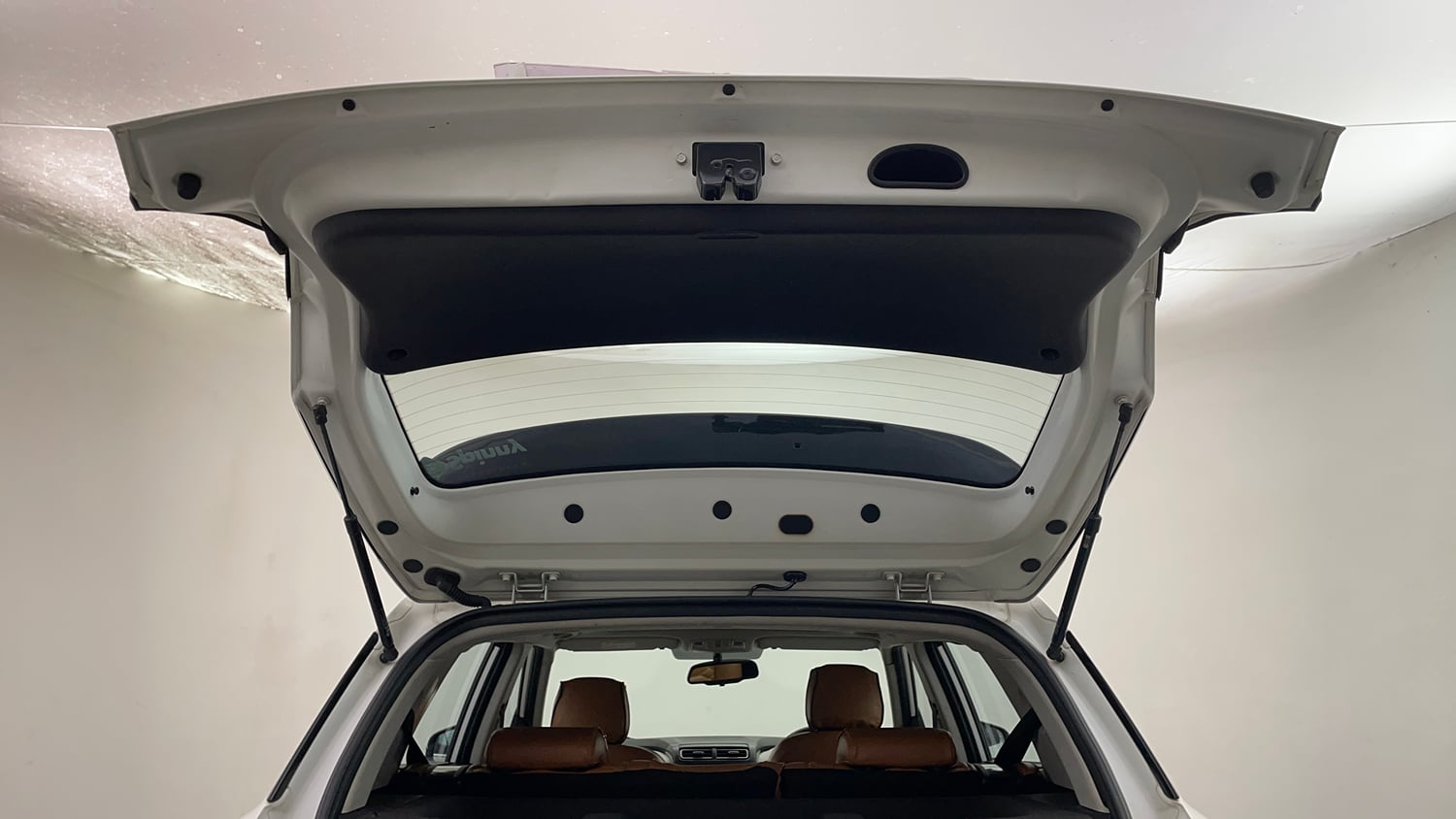 Used 2020 Hyundai Creta SX 1.5 Diesel Diesel Manual interior DICKY DOOR OPEN VIEW