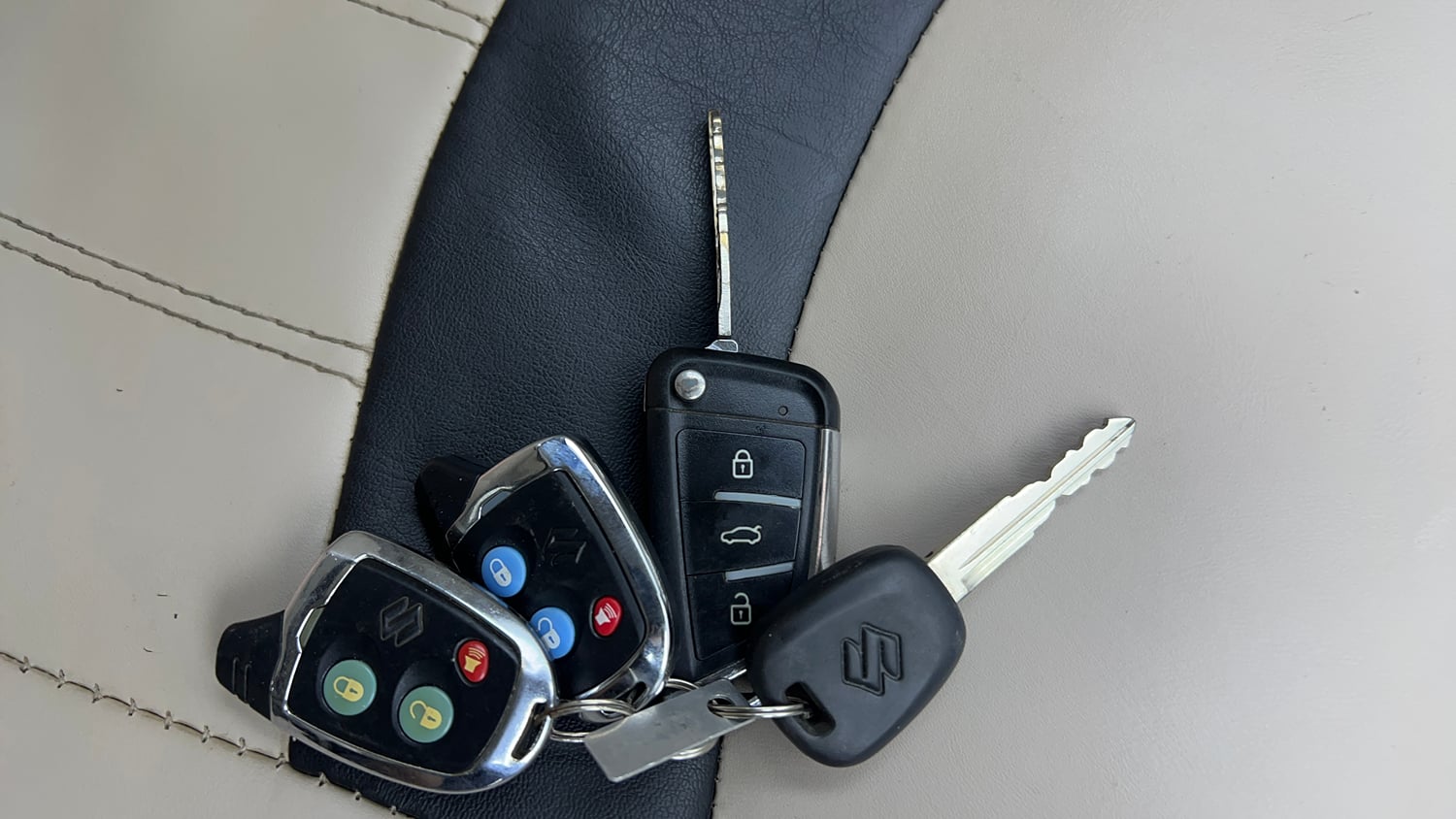 Used 2020 Maruti Suzuki Celerio VXi CNG Cng Manual extra CAR KEY VIEW