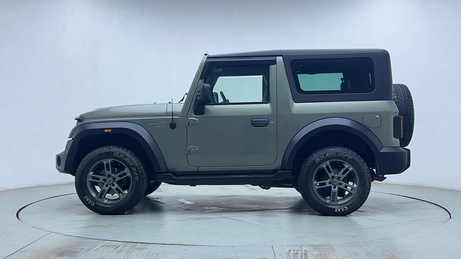 Used 2021 mahindra Thar LX Hard Top Petrol MT 4WD Petrol Manual exterior LEFT SIDE VIEW