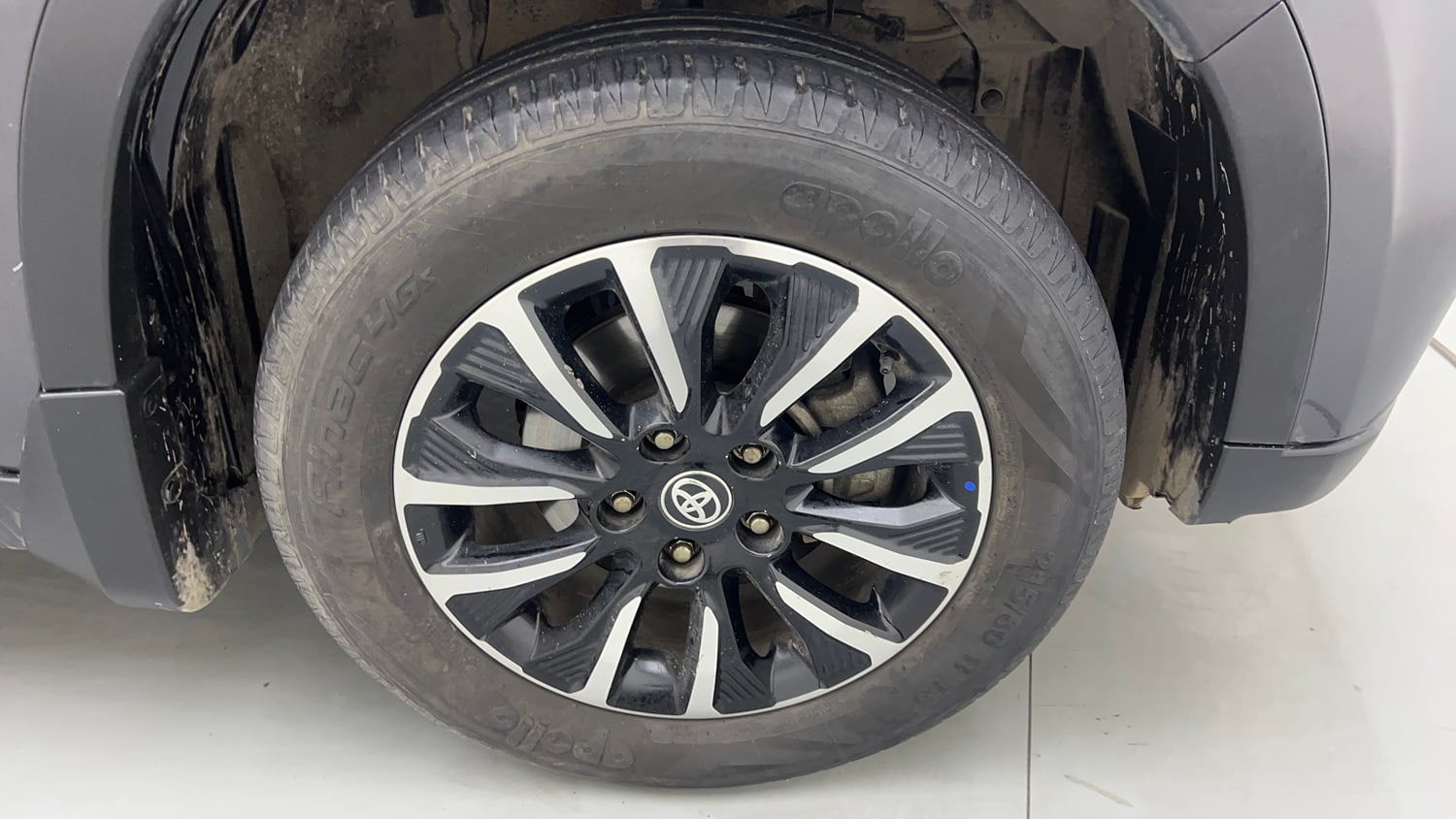 Used 2021 Toyota Urban Cruiser Premium Grade MT Petrol Manual tyres RIGHT FRONT TYRE RIM VIEW