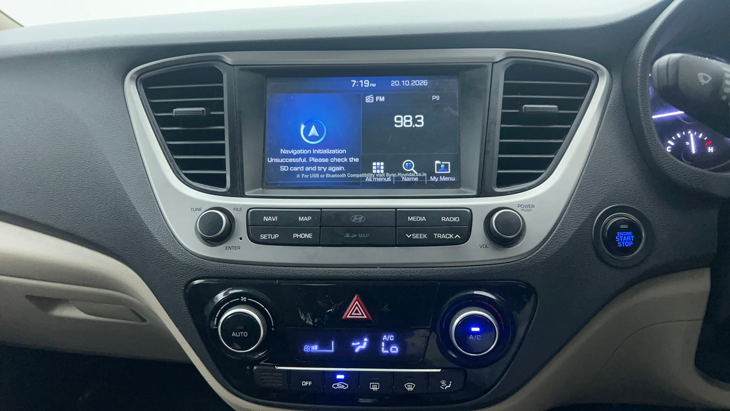 Used 2019 Hyundai Verna SX 1.6 VTVT Petrol Manual interior MUSIC SYSTEM & AC CONTROL VIEW