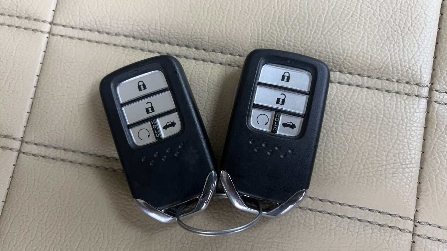 Used 2025 Honda Amaze ZX 1.2 Petrol CVT Petrol Automatic extra CAR KEY VIEW