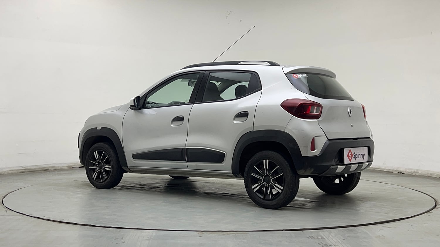 Used 2022 Renault Kwid CLIMBER AMT Petrol Automatic exterior LEFT REAR CORNER VIEW
