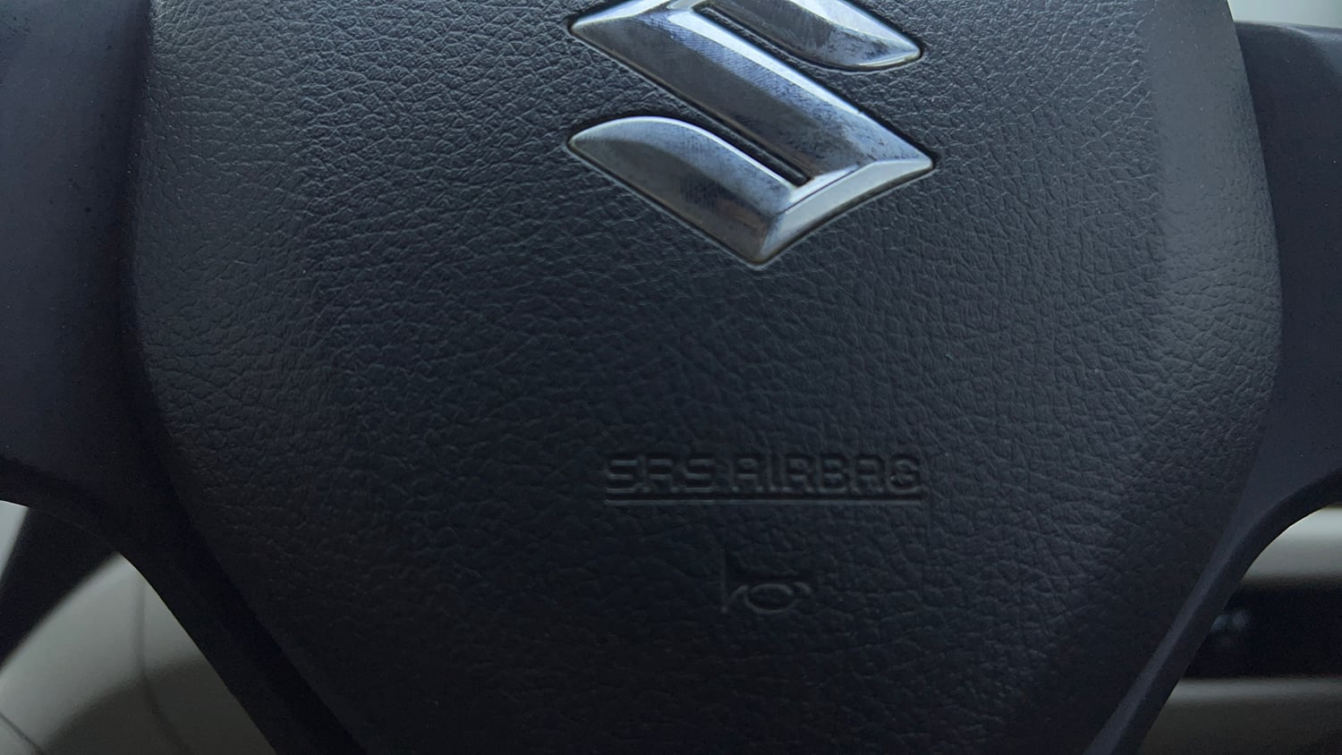 Used 2020 Maruti Suzuki Celerio VXi CNG Cng Manual top_features Airbags
