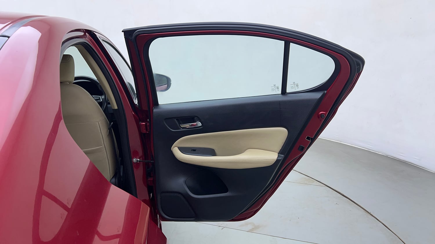 Used 2022 Honda City VX CVT Petrol Petrol Automatic interior RIGHT REAR DOOR OPEN VIEW