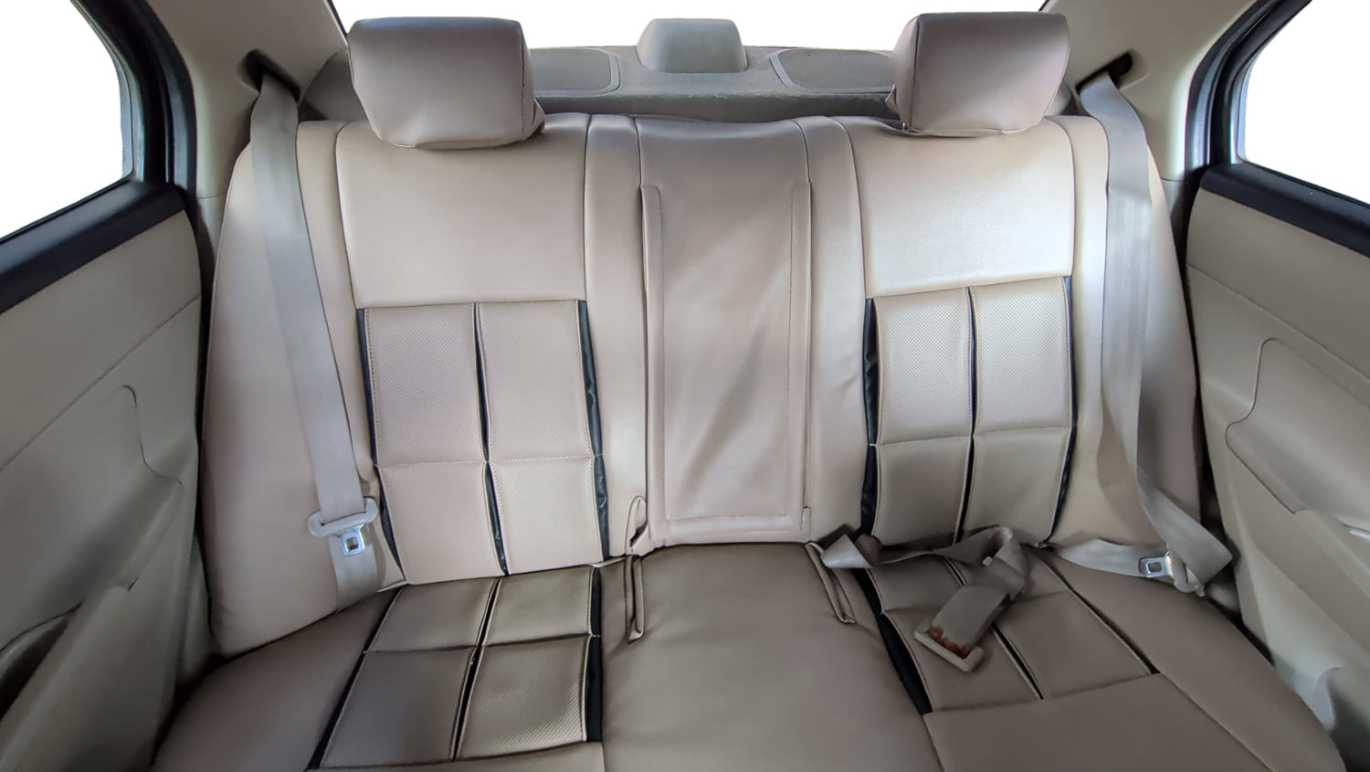 Used 2014 Maruti Suzuki Swift Dzire VXI Petrol Manual interior REAR SEAT CONDITION VIEW