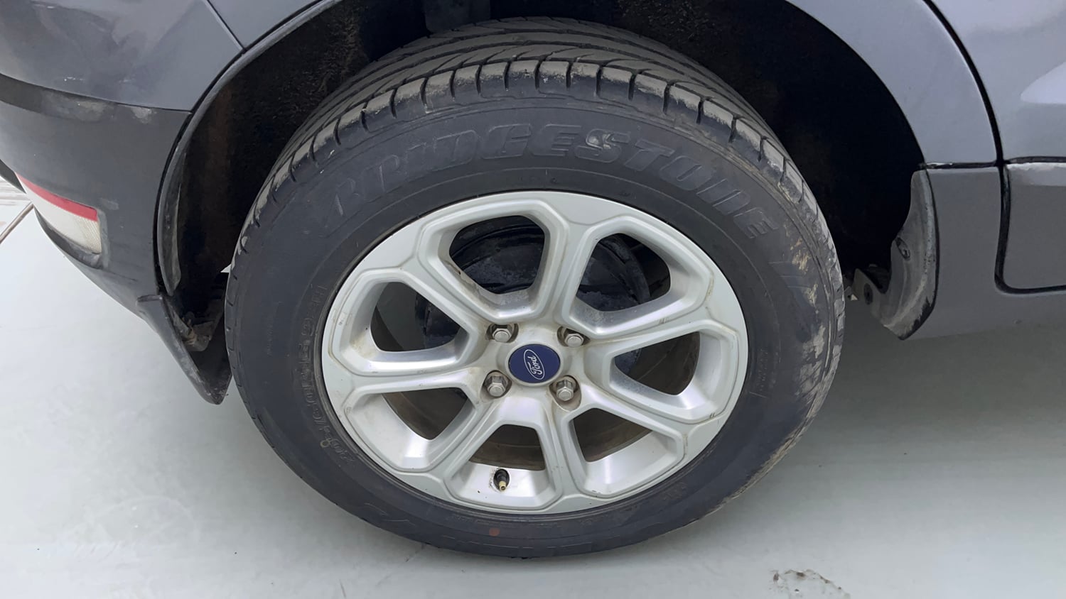 Used 2019 Ford EcoSport Titanium + 1.5L Ti-VCT AT Petrol Automatic tyres RIGHT REAR TYRE RIM VIEW