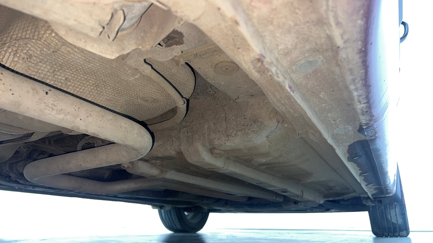 Used 2018 Hyundai Elite i20 Asta 1.2 (O) Petrol Manual extra REAR RIGHT UNDERBODY VIEW