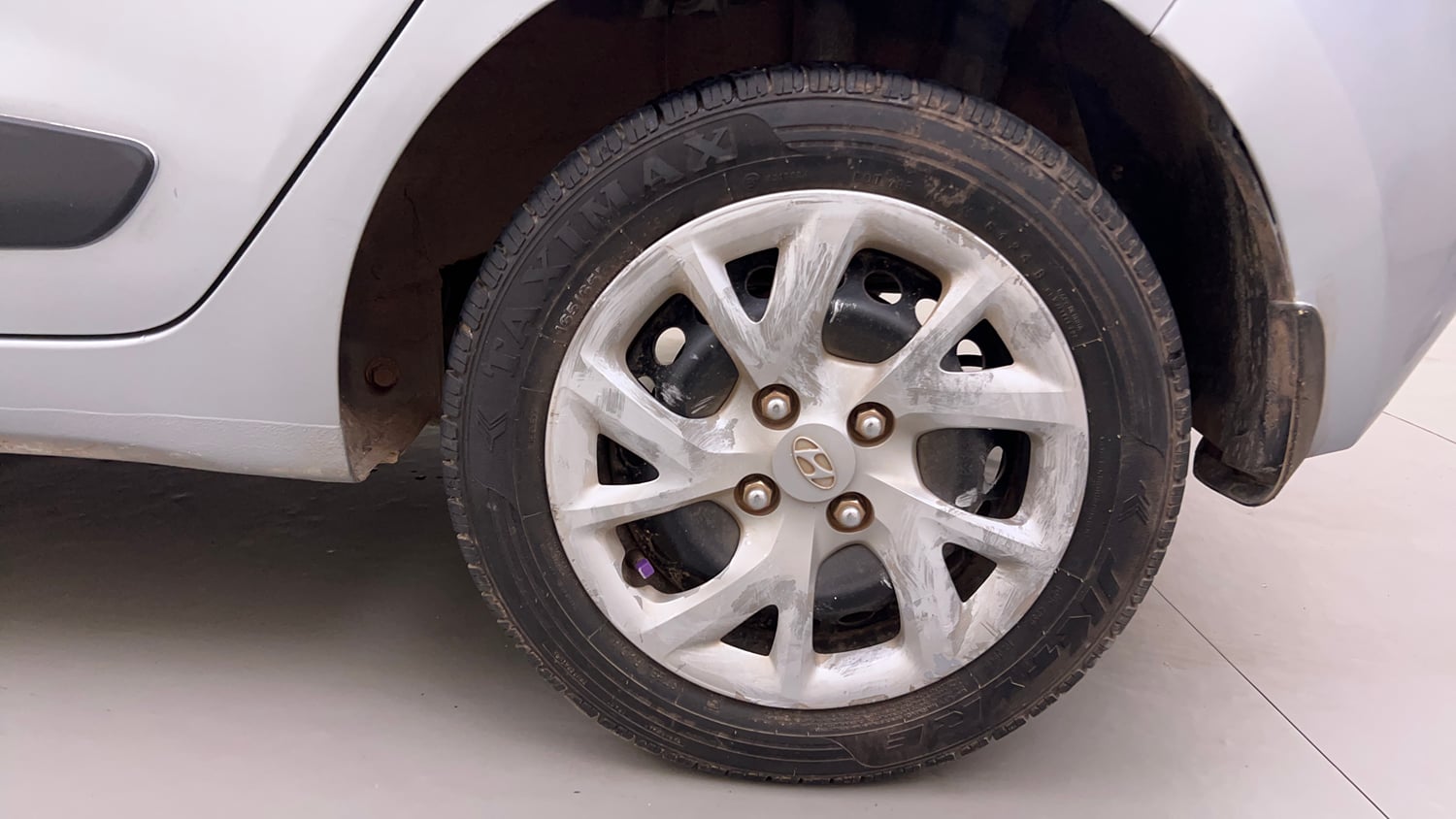 Used 2019 Hyundai Grand i10 Sportz 1.2 Kappa VTVT Petrol Manual tyres LEFT REAR TYRE RIM VIEW