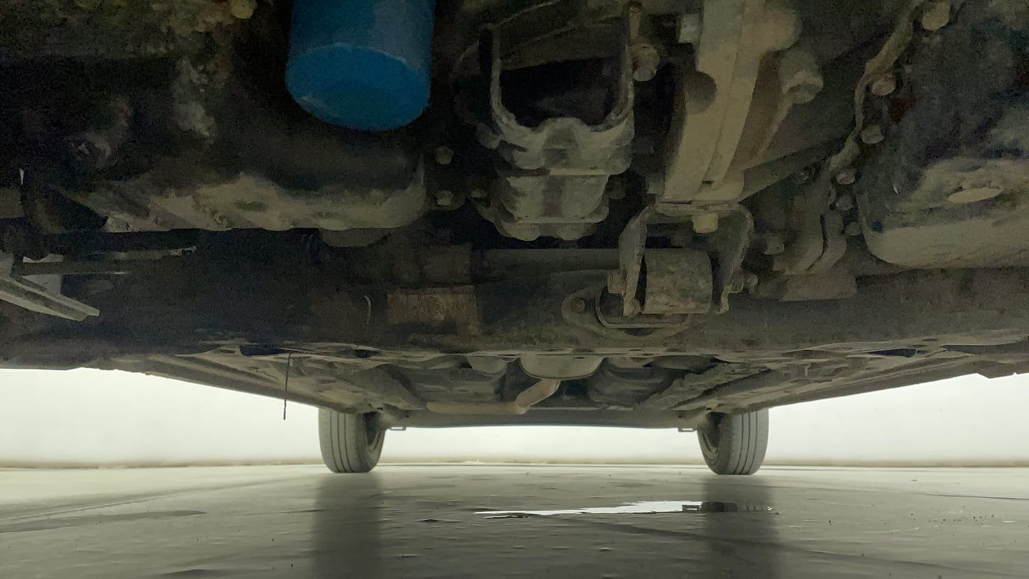 Used 2016 Hyundai Grand i10 Magna AT 1.2 Kappa VTVT Petrol Automatic extra FRONT LEFT UNDERBODY VIEW