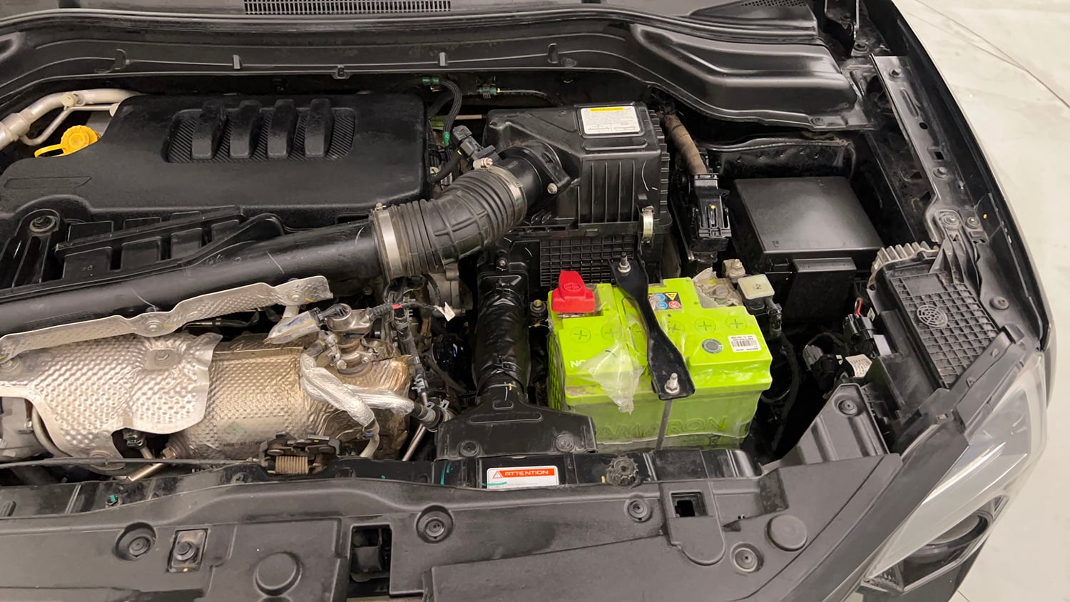 Used 2024 Mahindra XUV 3XO AX5 1.5 Diesel Diesel Manual engine ENGINE LEFT SIDE VIEW