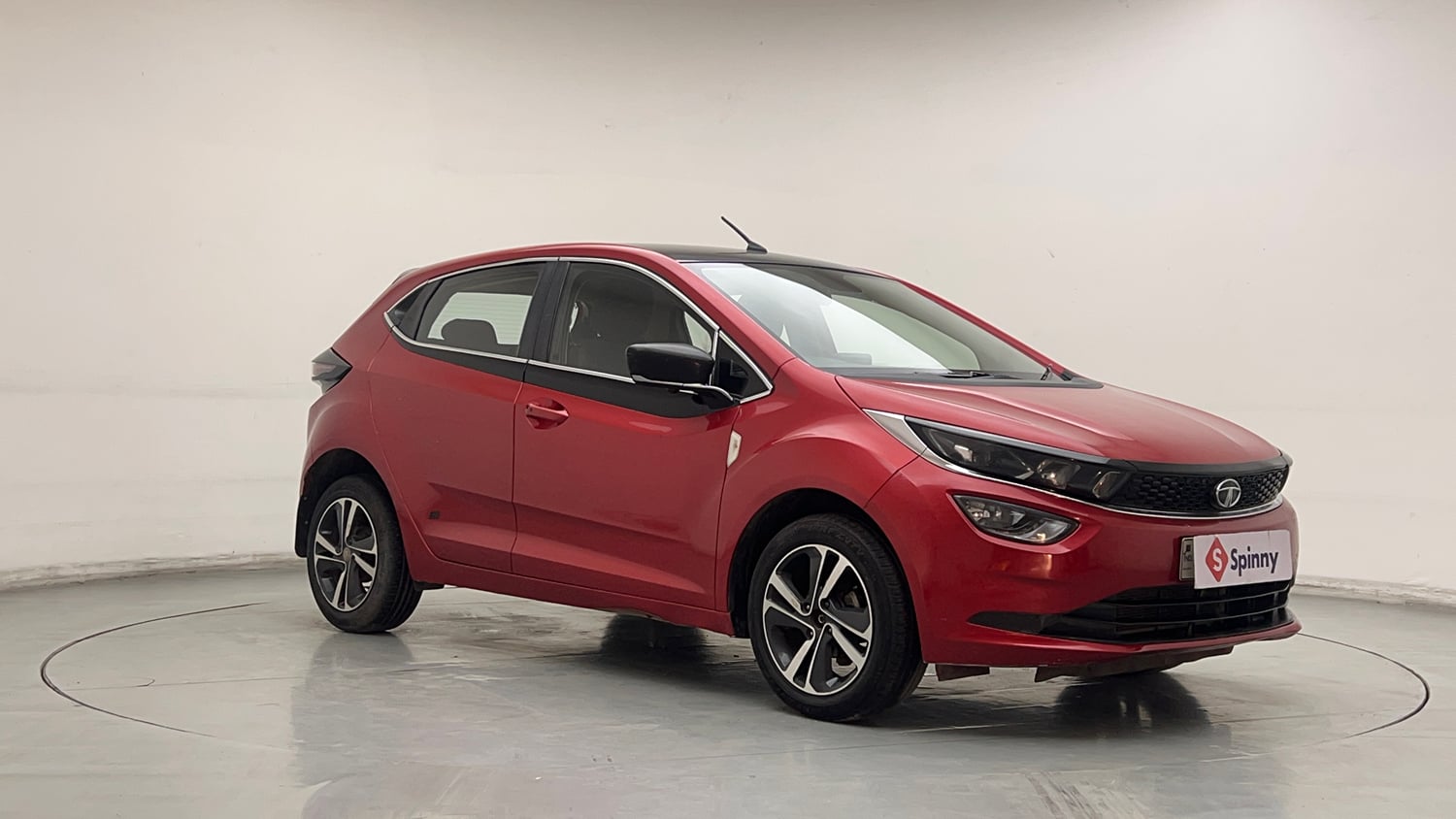 Used 2021 Tata Altroz XZ Petrol Petrol Manual exterior RIGHT FRONT CORNER VIEW