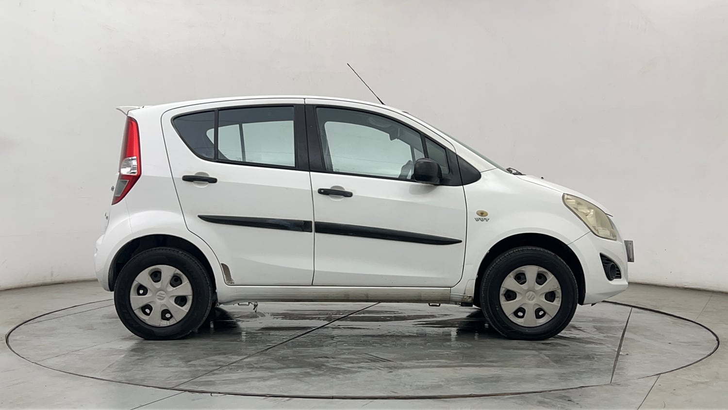 Used 2013 Maruti Suzuki Ritz Vxi BS-IV Petrol Manual exterior RIGHT SIDE VIEW