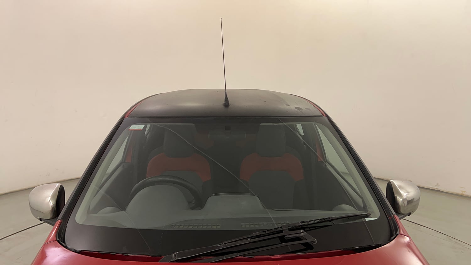 Used 2017 Renault Kwid RXT Petrol Manual exterior FRONT WINDSHIELD VIEW
