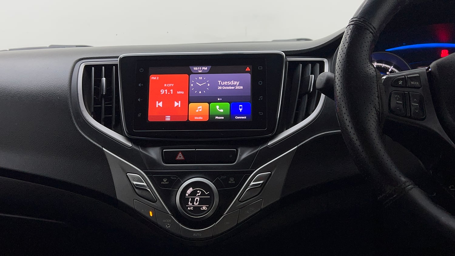 Used 2019 Maruti Suzuki Baleno Zeta Petrol Manual interior MUSIC SYSTEM & AC CONTROL VIEW