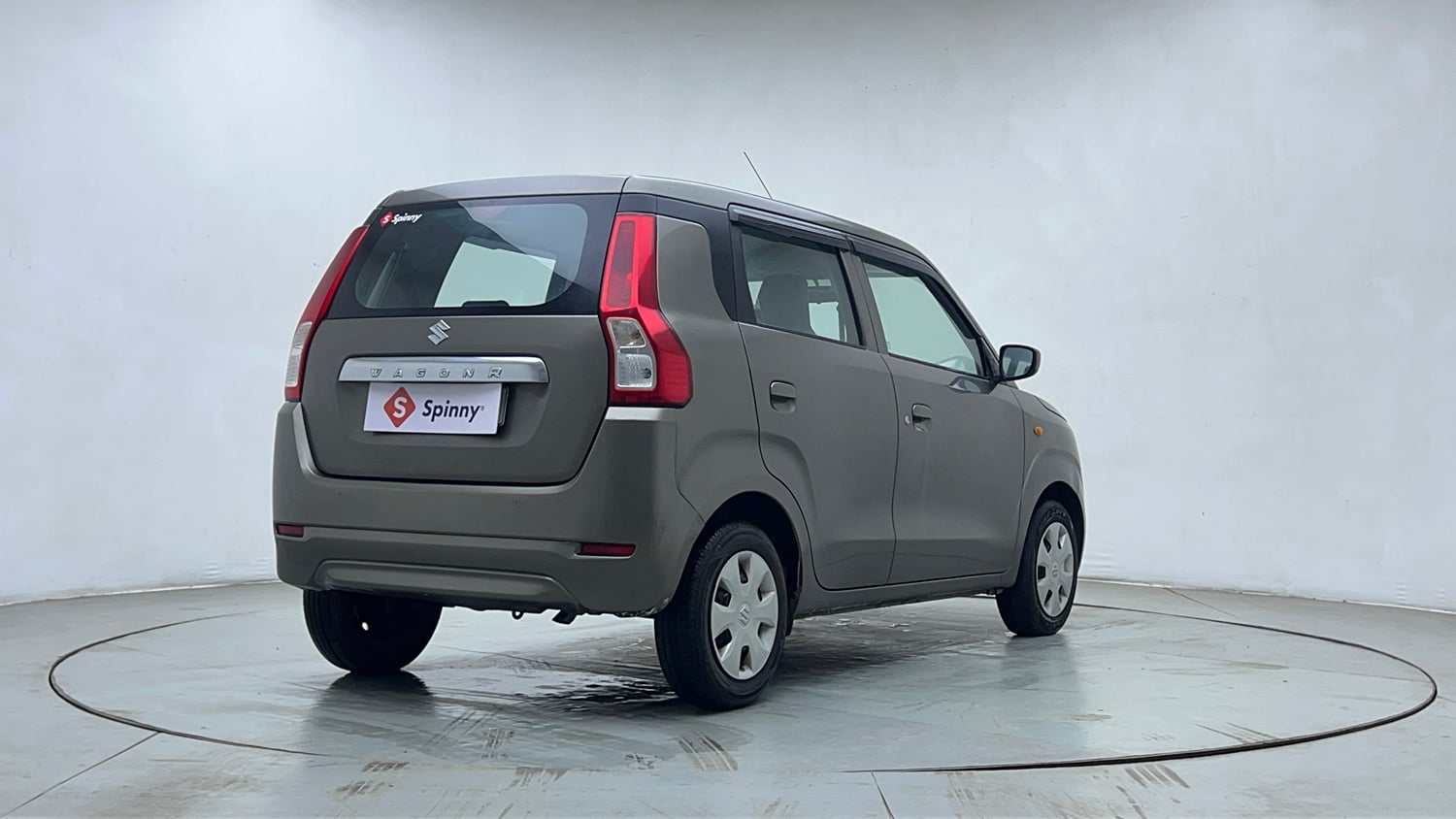 Used 2021 Maruti Suzuki Wagon R 1.0 VXi (O) 1.0 Petrol Manual exterior RIGHT REAR CORNER VIEW